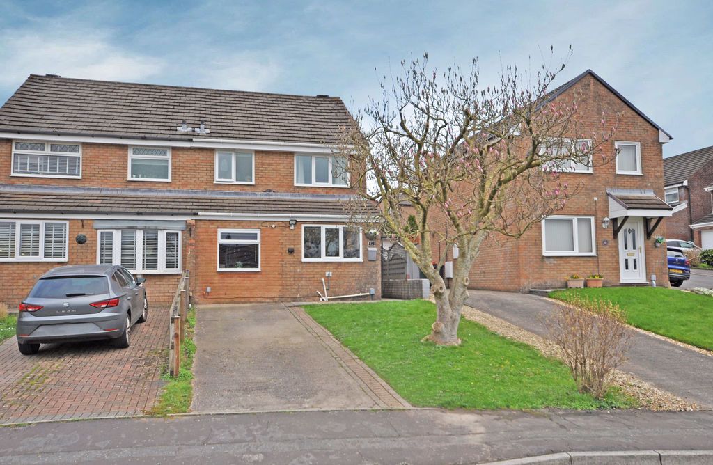 Property photo 1 of 19 Photo 1