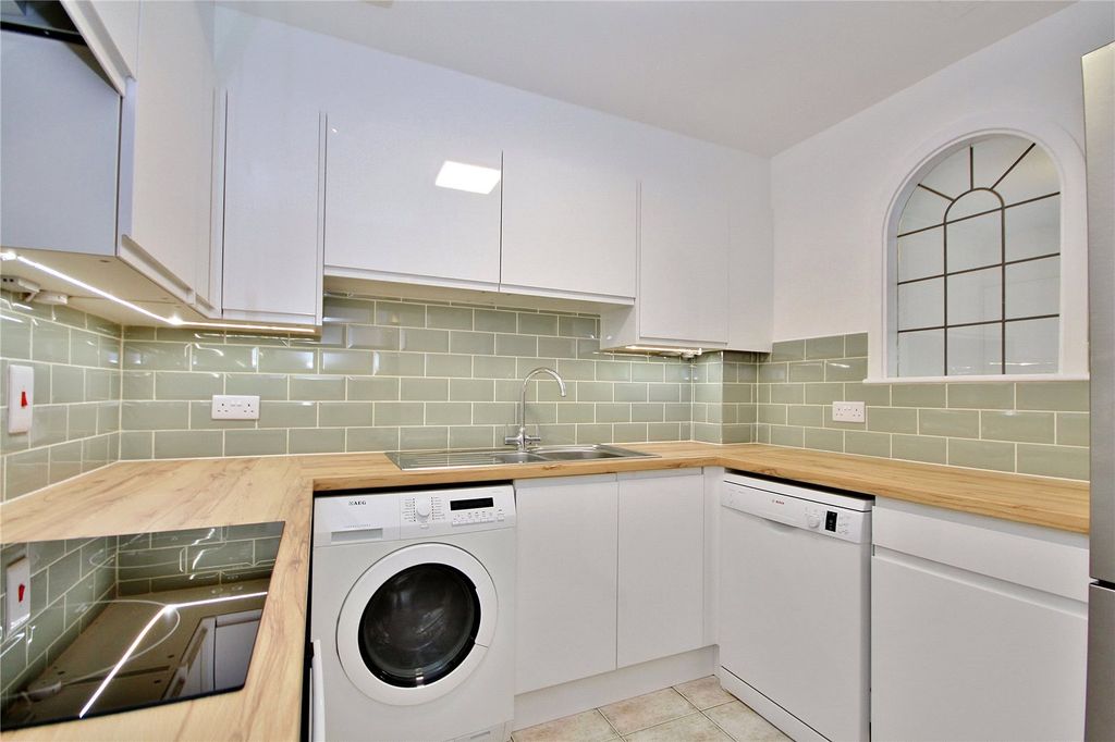 Property photo 2 of 9 Picture No. 02