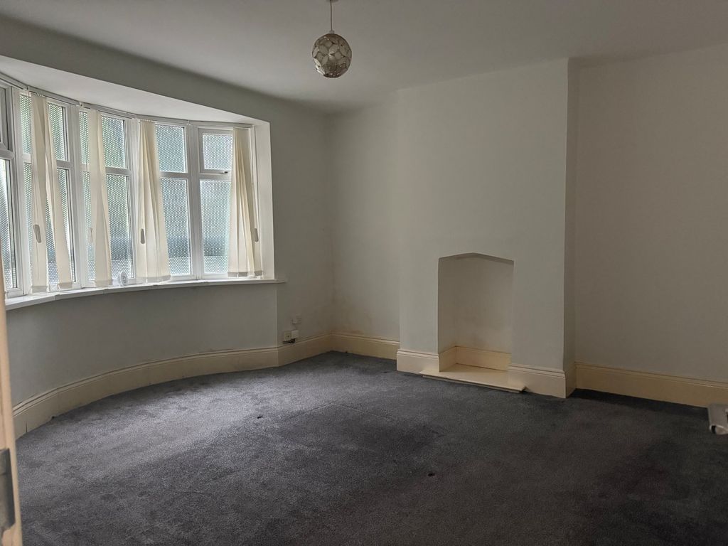 Property photo 2 of 6 Bedroom One