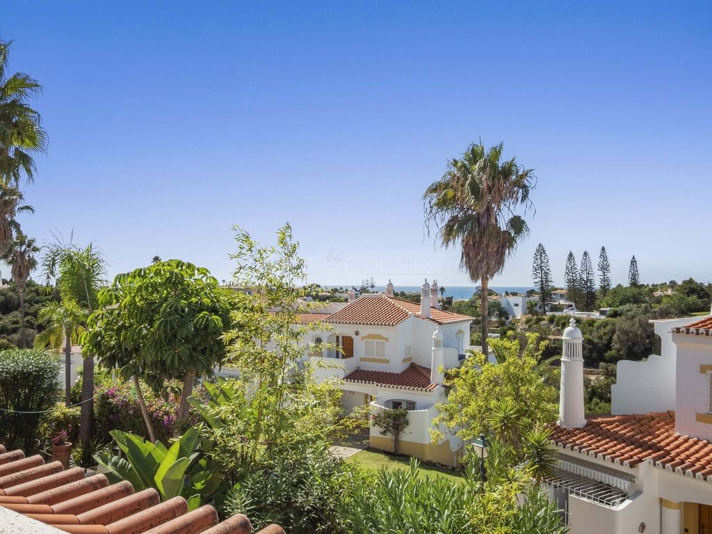 Property photo 2 of 30