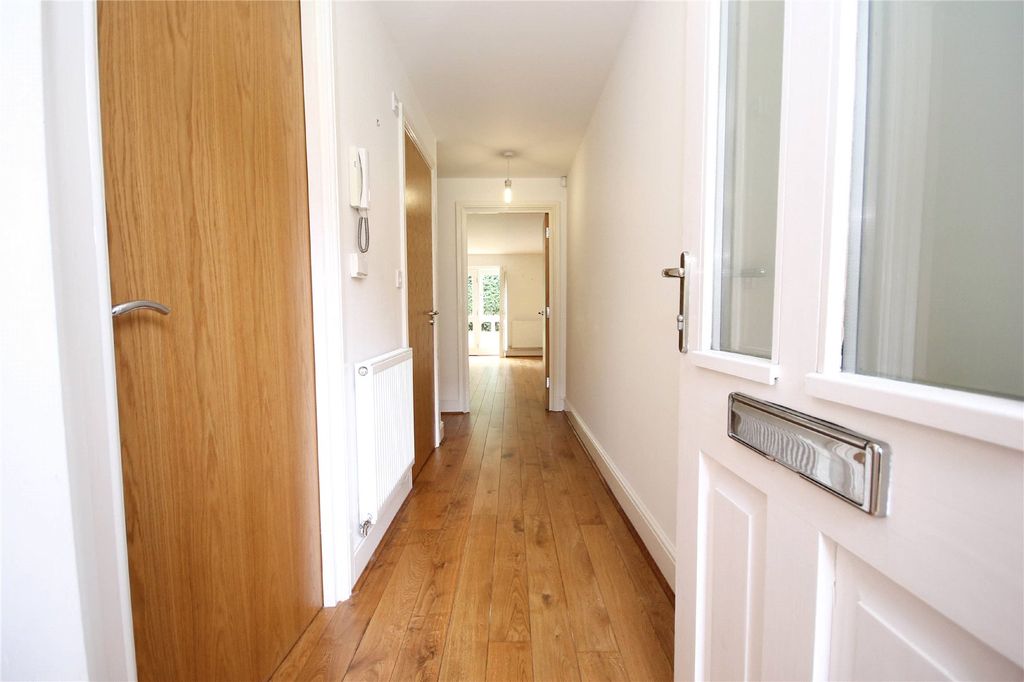 Property photo 2 of 10 Picture No. 07