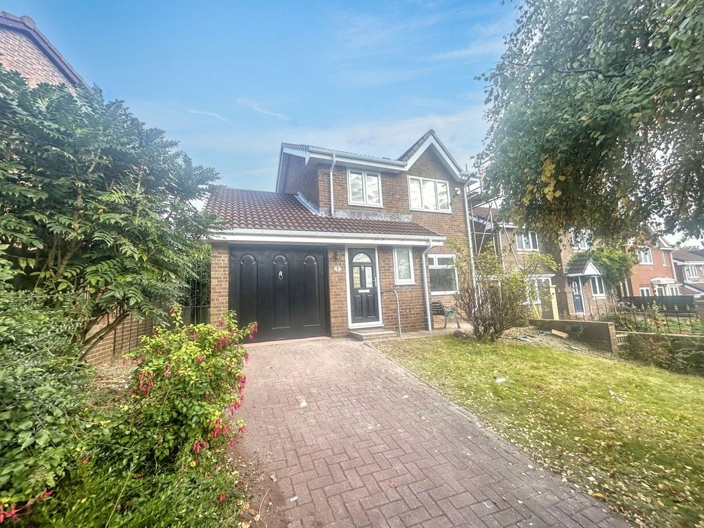 Property photo 1 of 22