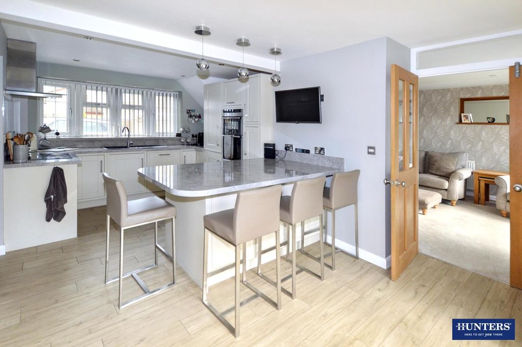 Property photo 1 of 22 Kitchen