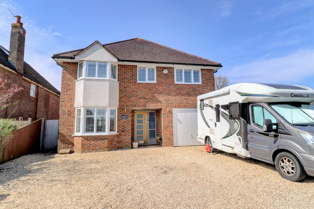 Property photo 1 of 16 Picture No. 20