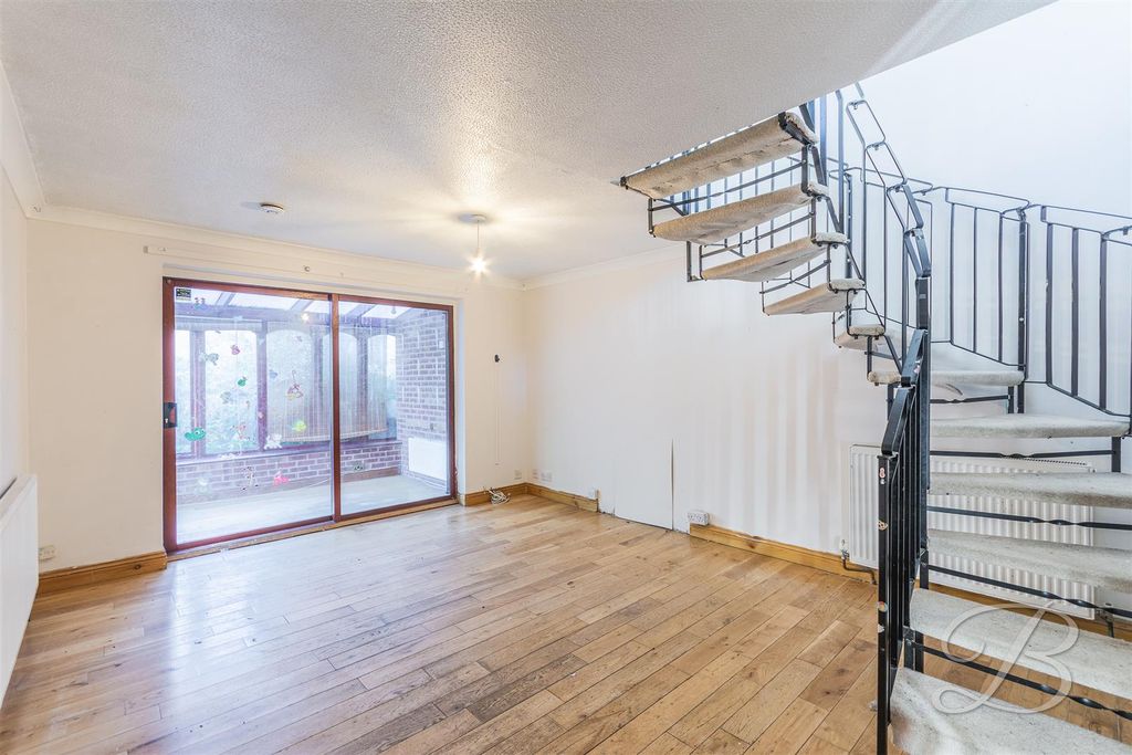 Property photo 3 of 26 Ccltd-11.Jpg