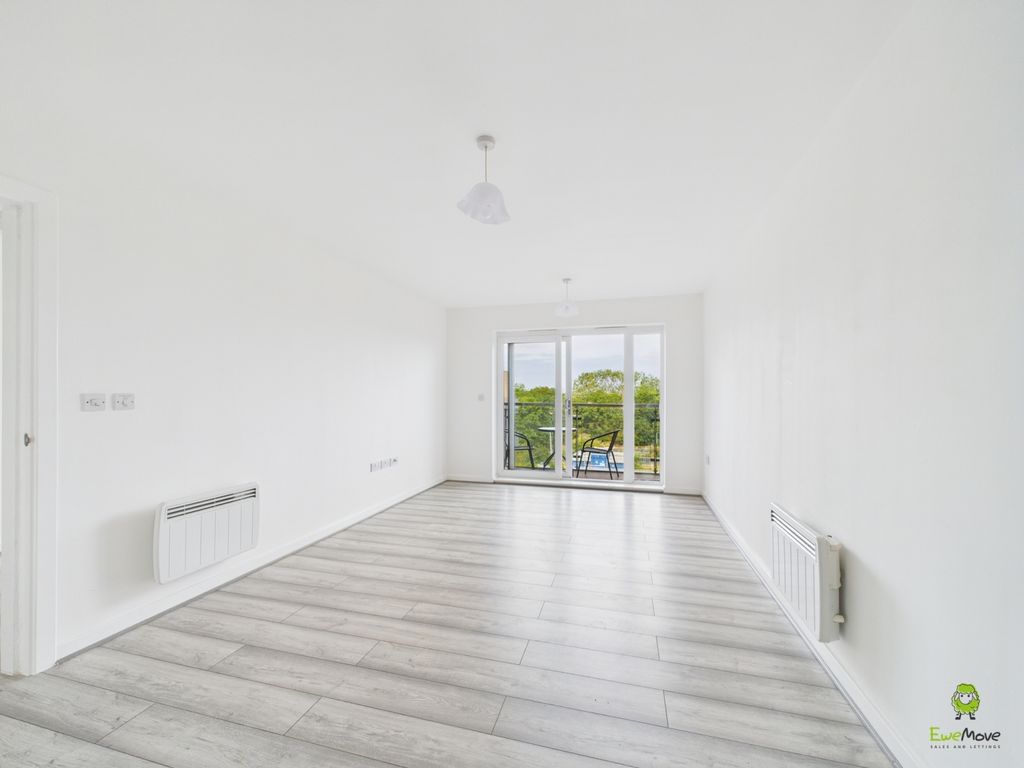 Property photo 3 of 10 Presented By Kevin At Ewemove Bexleyheath And Dart