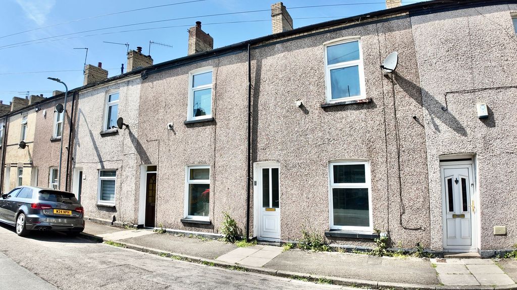 Property photo 1 of 25