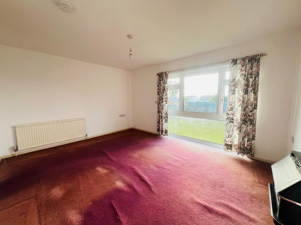 Property photo 3 of 12 Img_0119.Jpg