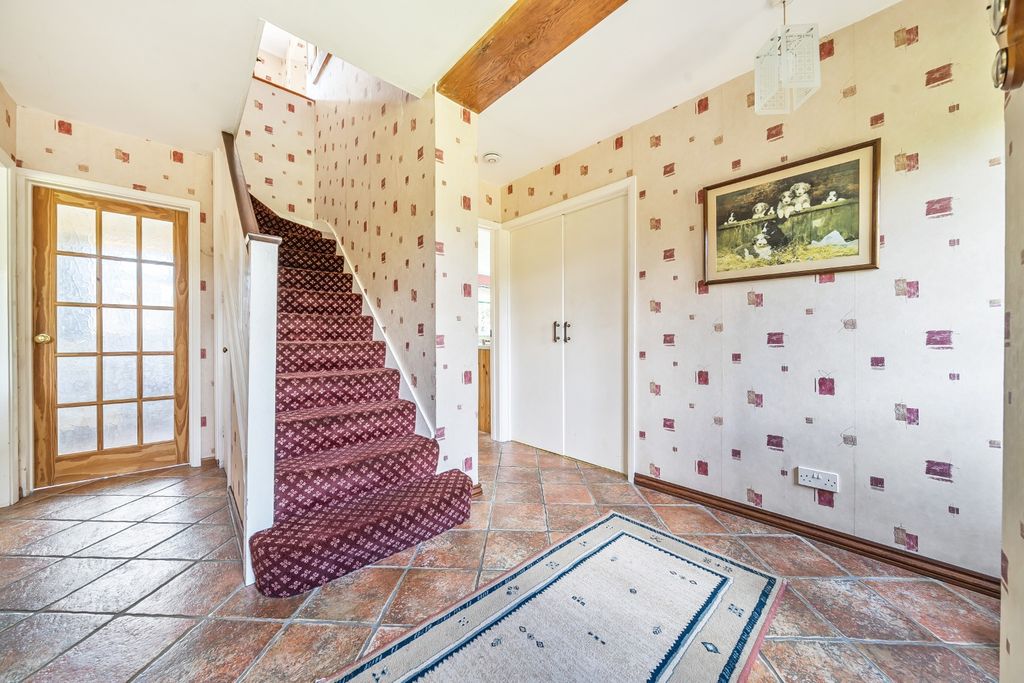 Property photo 2 of 20 4472673