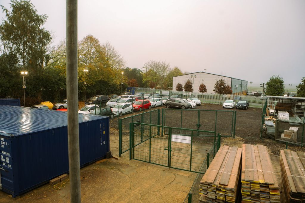 Property photo 1 of 10