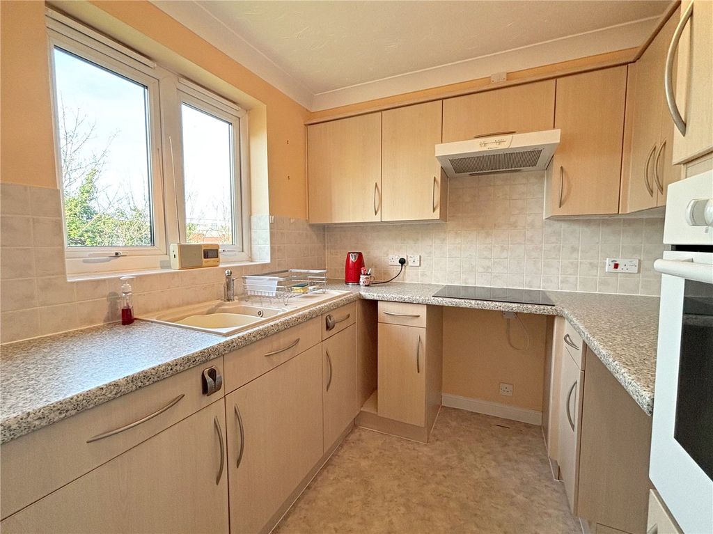 Property photo 3 of 7 Picture No. 09