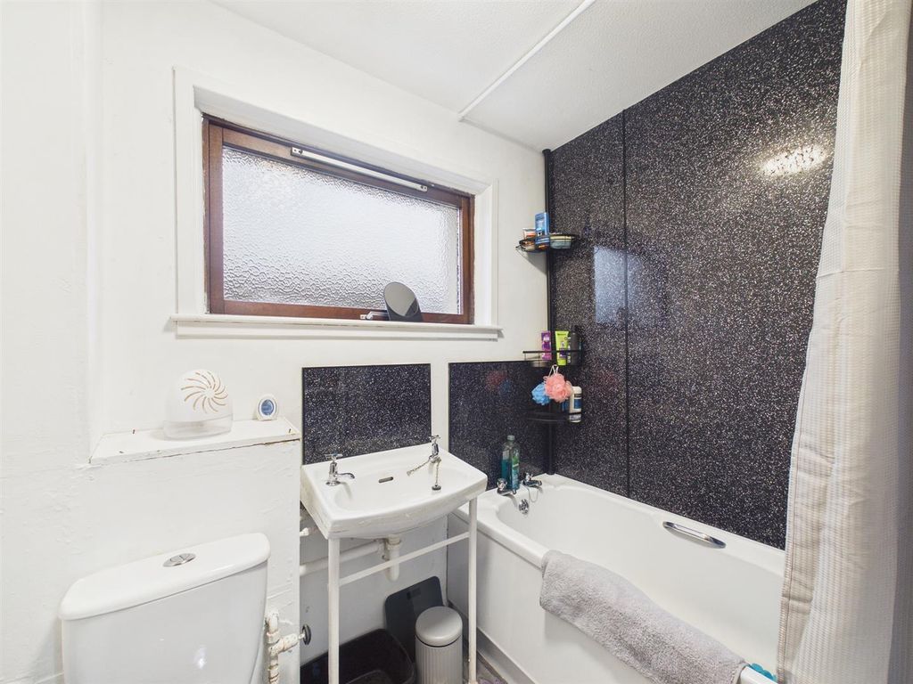 Additional image 14 of 2 bed property for saleBlar Mhor Road, Caol, Fort William PH33