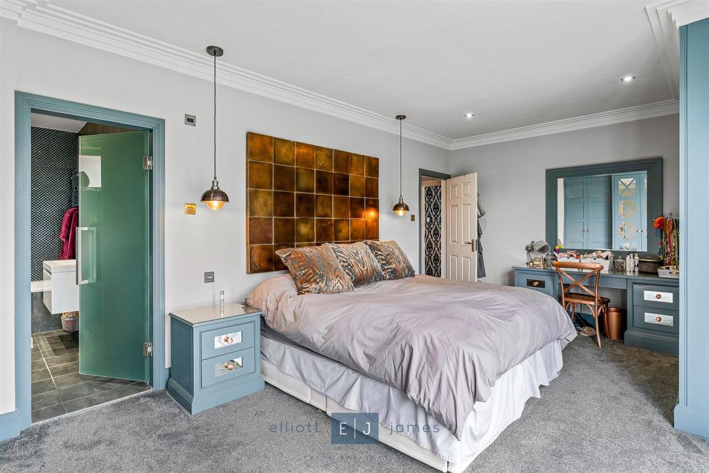 Additional image 27 of 4 bed detached house for saleWoodbury Hill, Loughton IG10