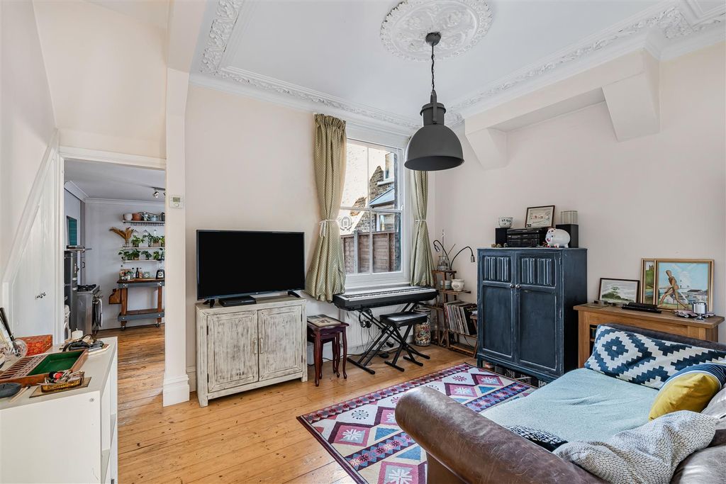 Property photo 3 of 28 3
