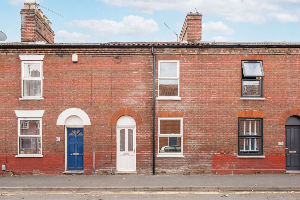 Property photo 1 of 14