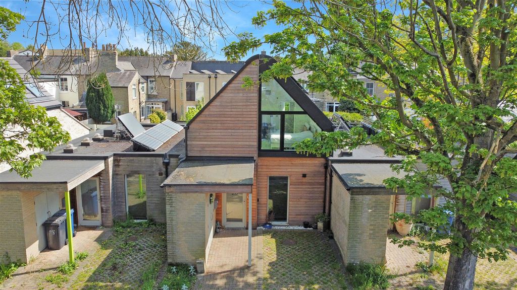 Property photo 1 of 26 Drone (3).Jpg
