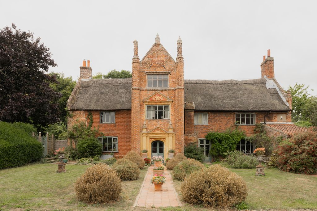 Property photo 1 of 40 305398 - Old Hall Farm, South Burlingham-41.Jpg