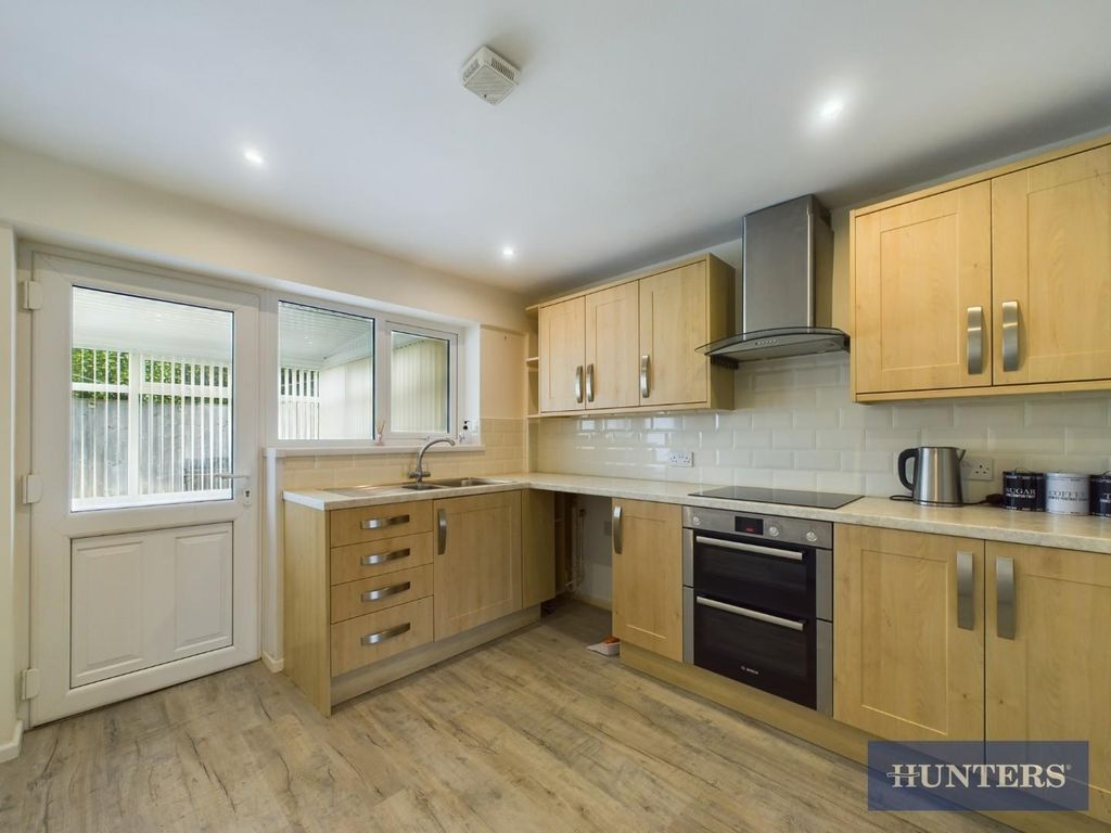 Property photo 3 of 9 Cam01984G0-Pr0057-Still002.Jpg