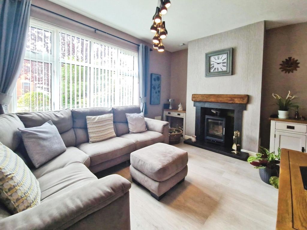 Property photo 2 of 18 Pbox-Img.Jpg