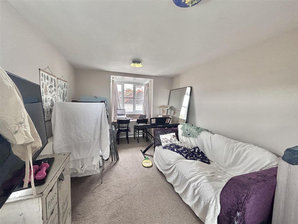 Property photo 3 of 8 Img_1474.Jpg