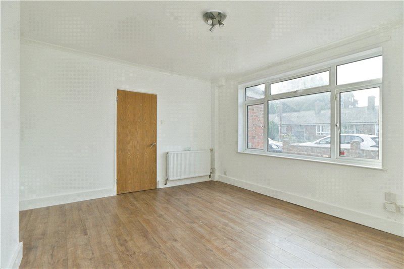 Property photo 2 of 20 Picture No. 54