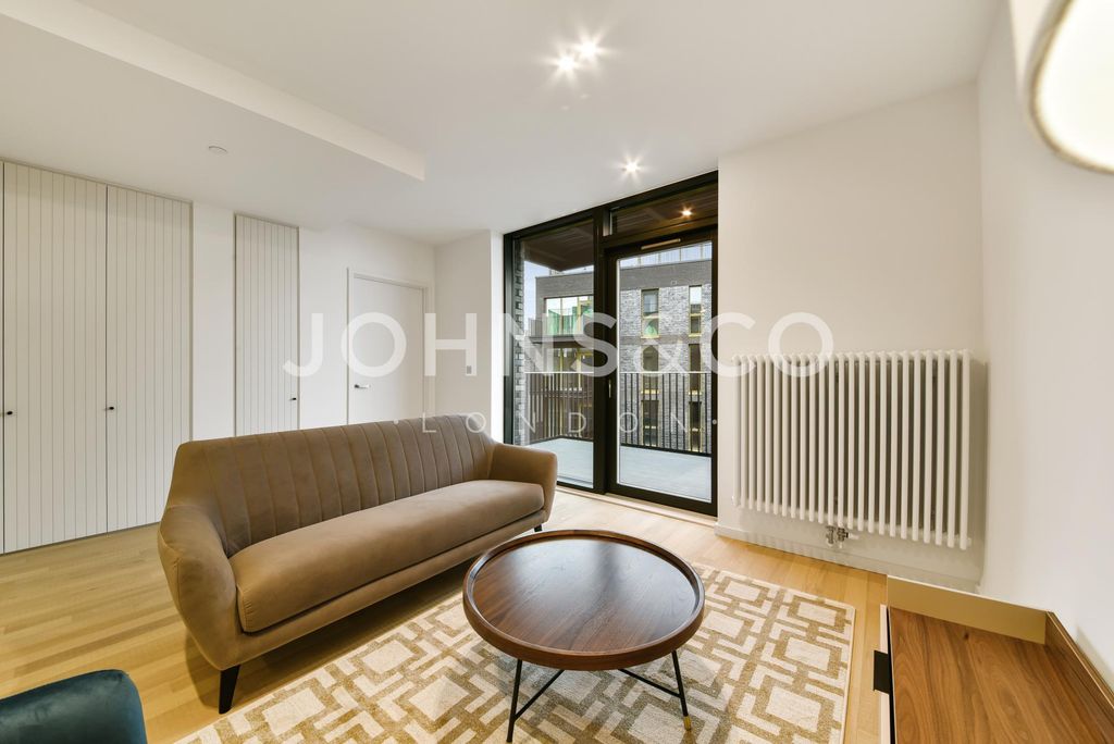 Property photo 3 of 9