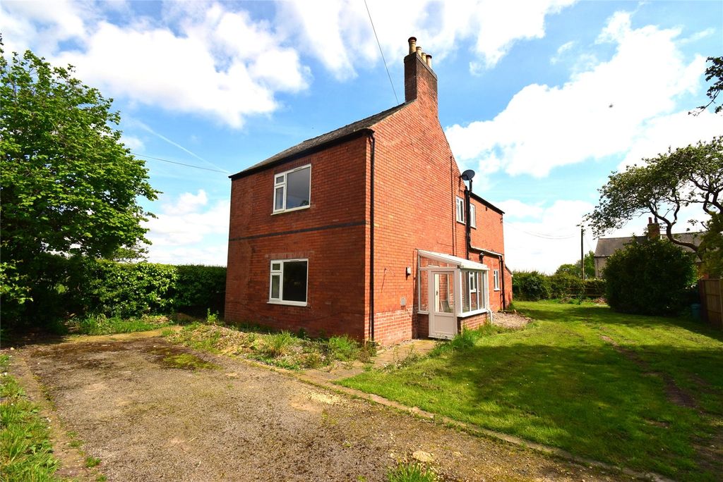 Property photo 2 of 13 Picture No. 05
