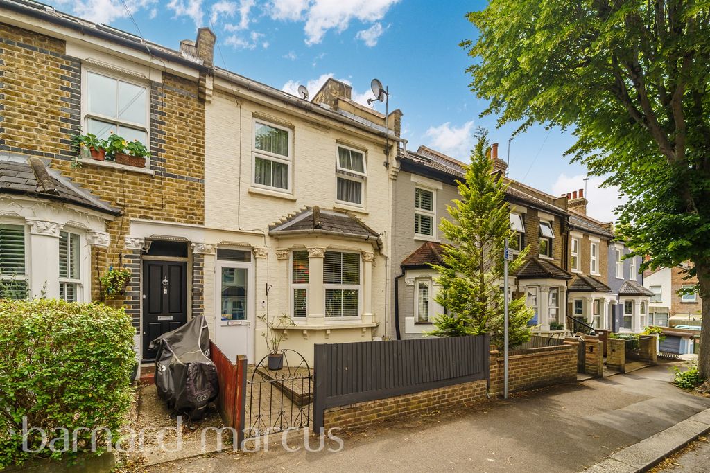 Property photo 1 of 13