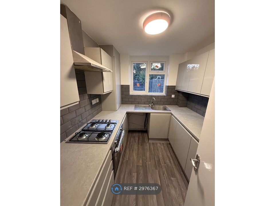 Property photo 1 of 15 Kitchen