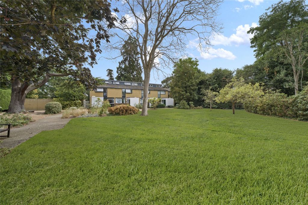 Property photo 2 of 17 Picture No. 25