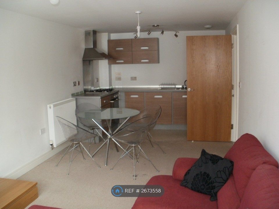 Property photo 2 of 7