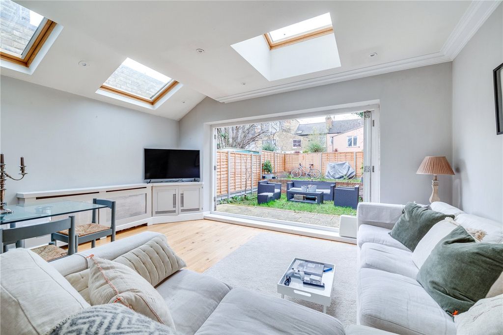 Property photo 3 of 20 Picture No. 19