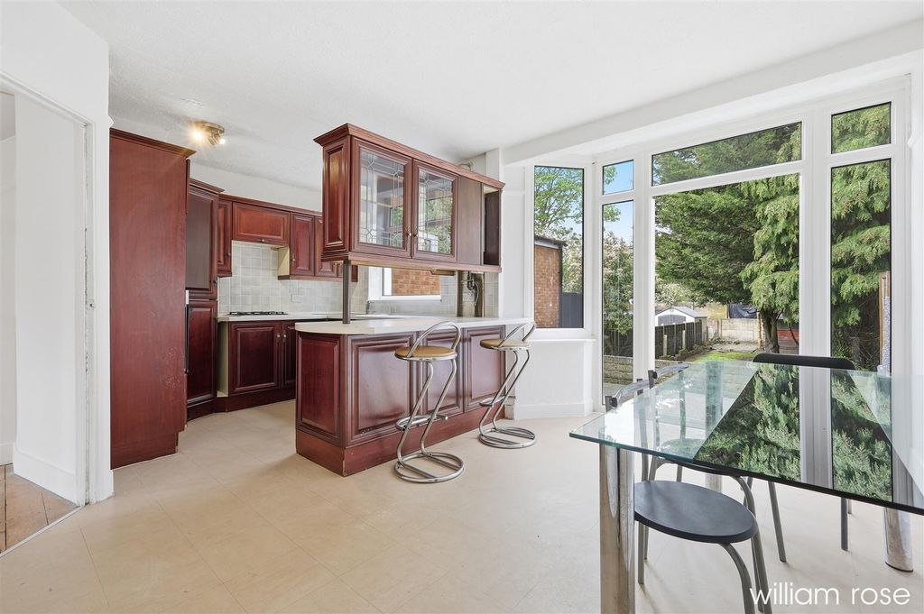 Property photo 3 of 20 Img_8709.Jpg