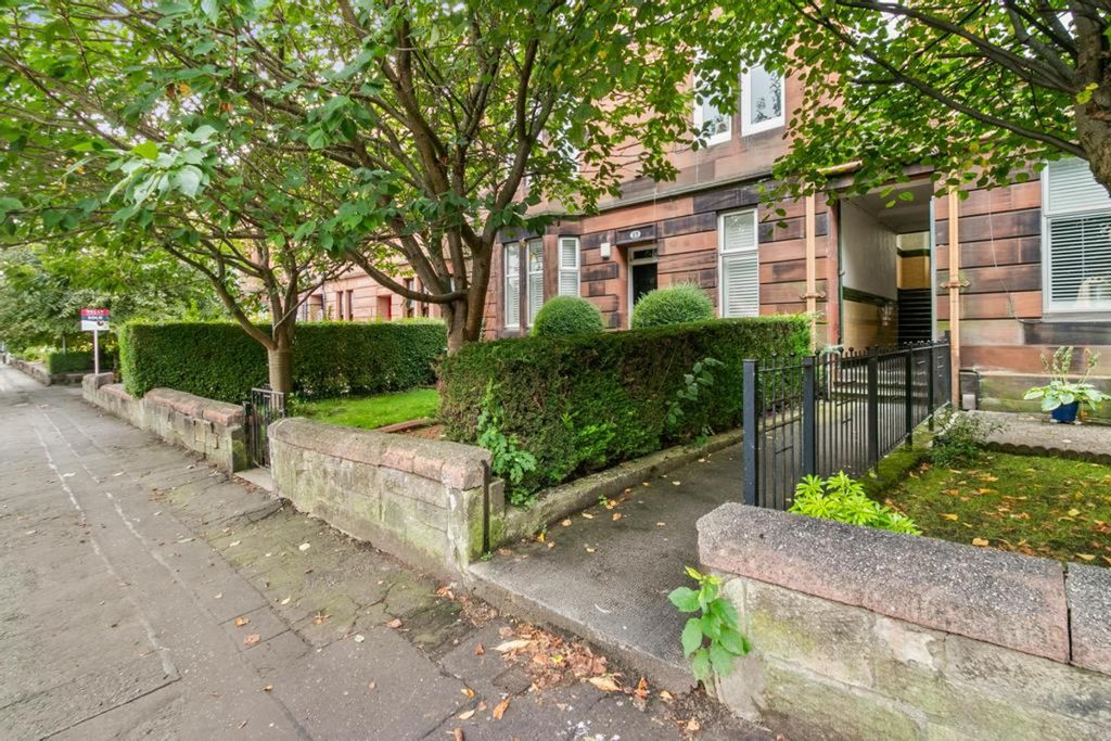 Property photo 1 of 31