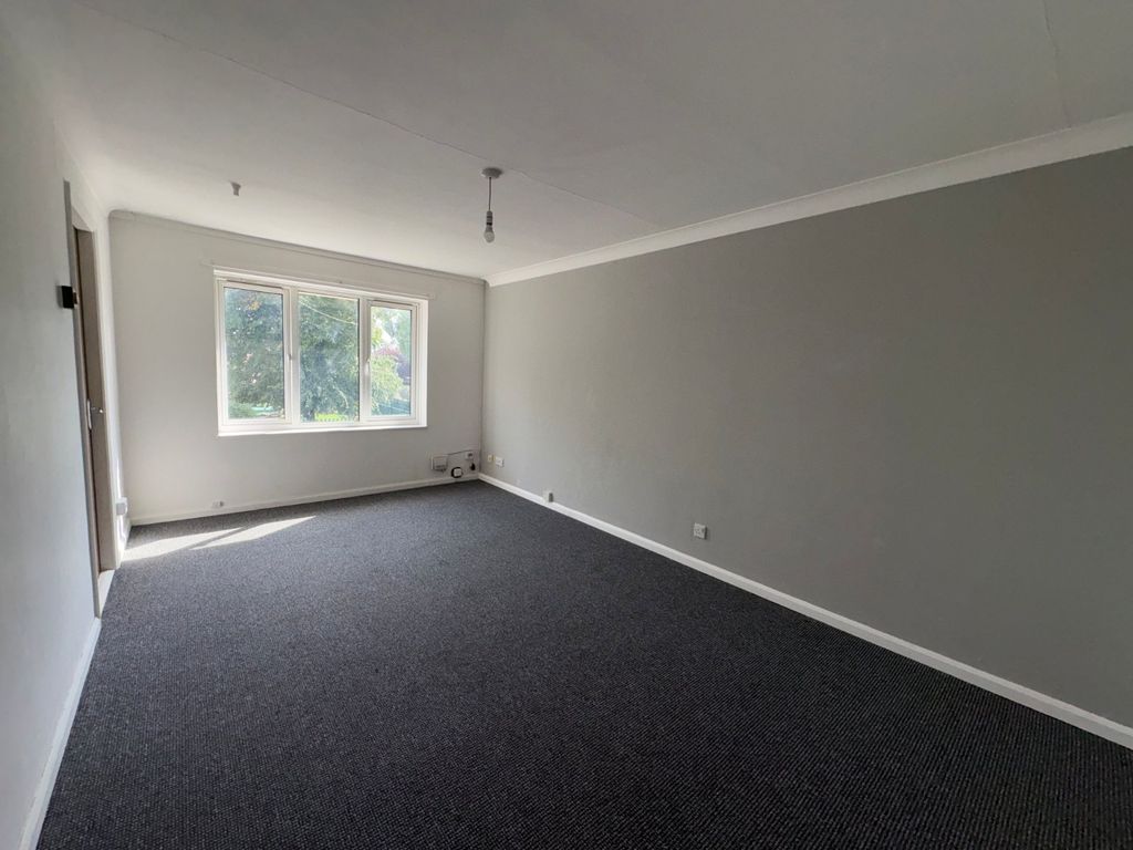 Property photo 3 of 5 Picture No. 06