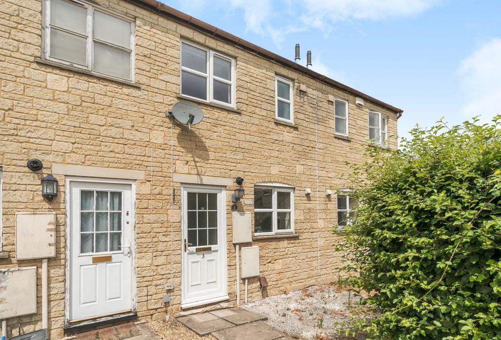 Property photo 1 of 10 1327401-2-6876486...