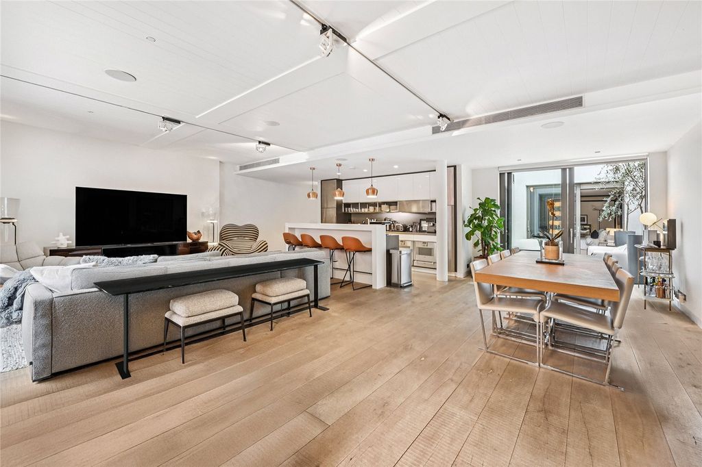 Property photo 3 of 15 Picture No. 25