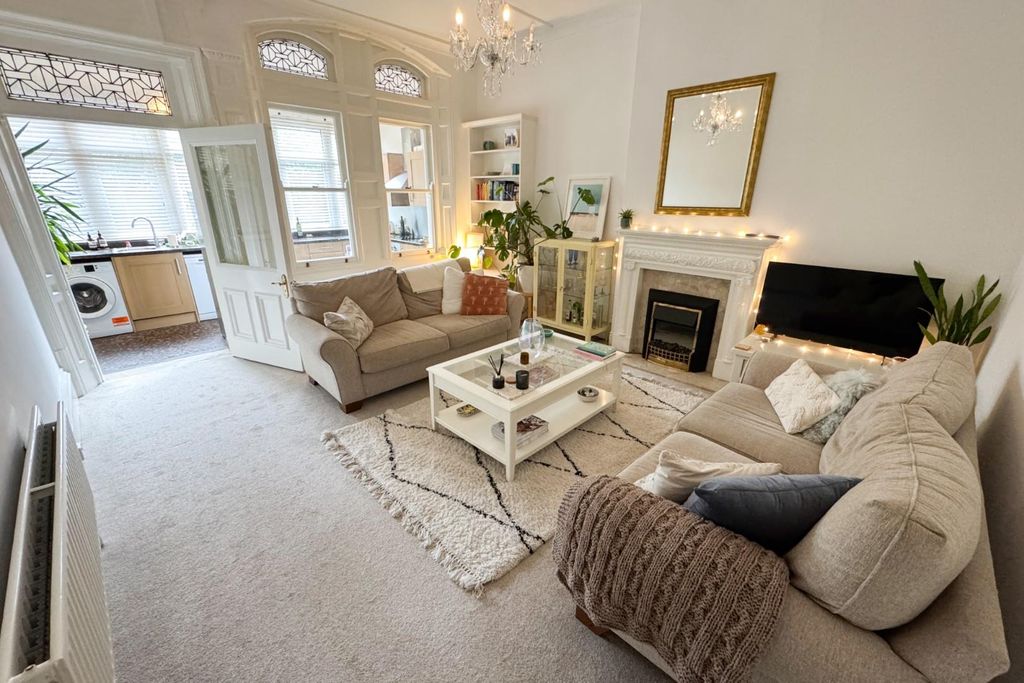 Property photo 2 of 17 2.Jpg