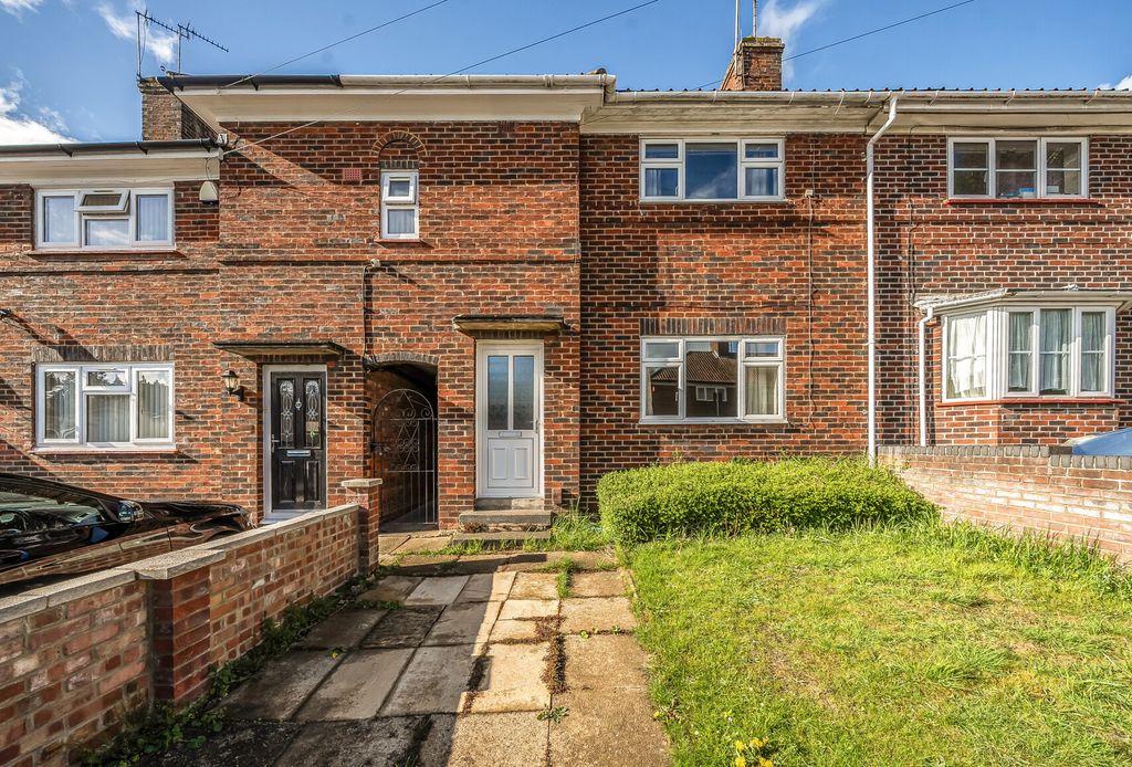 Property photo 1 of 8 1447376-16-69Dfb8...