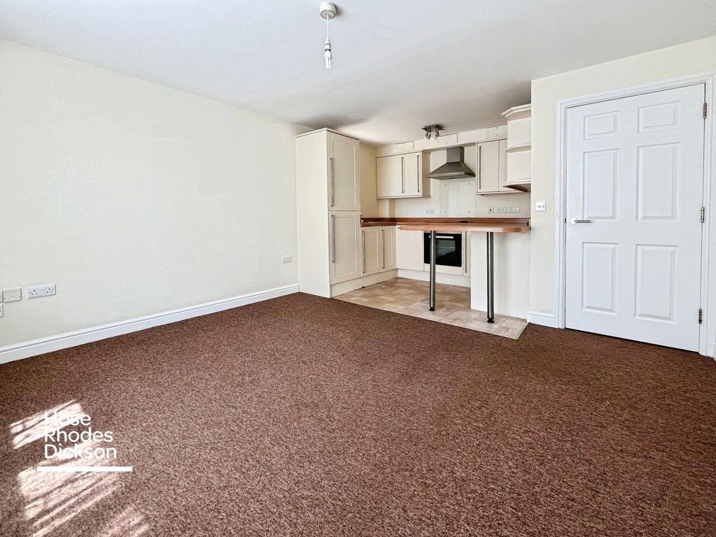 Property photo 2 of 12 Picture No. 25
