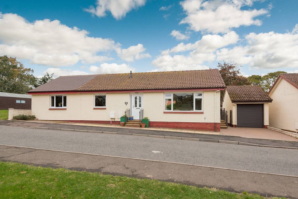 Property photo 2 of 32 Property Image 2