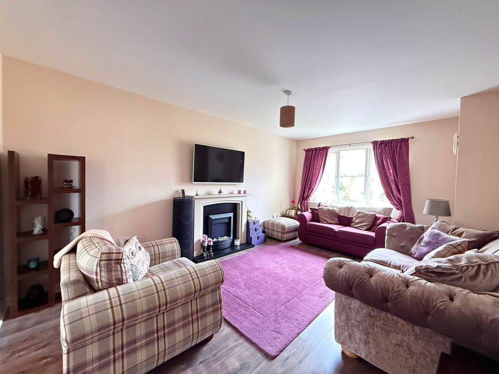 Property photo 3 of 33
