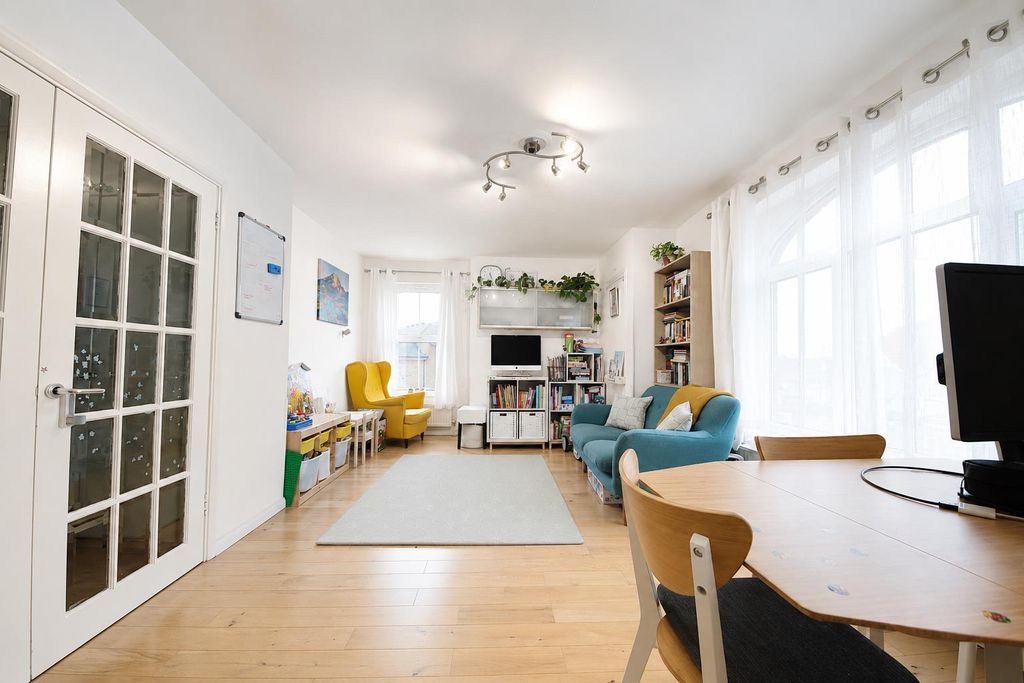 Property photo 1 of 10 1.Png