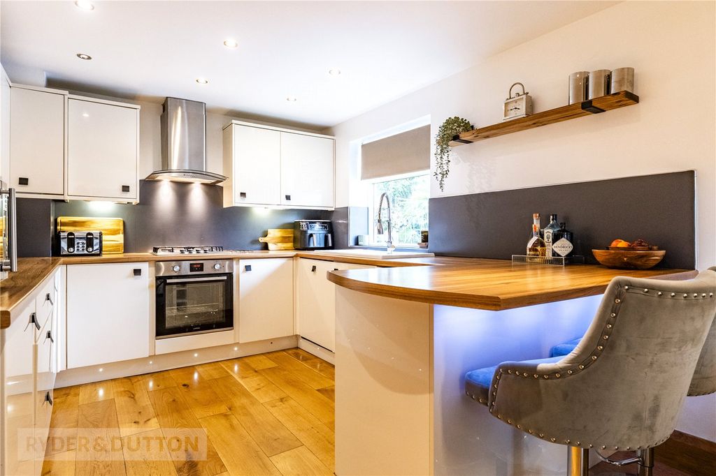 Property photo 2 of 30 Picture No. 22