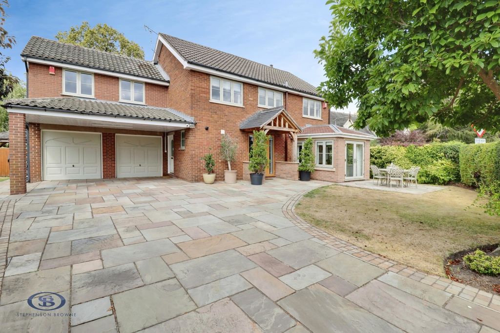 Property photo 1 of 44 Pbox-Img.Jpg
