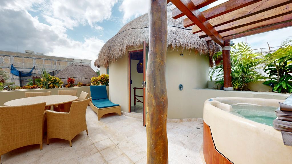 Property photo 2 of 56