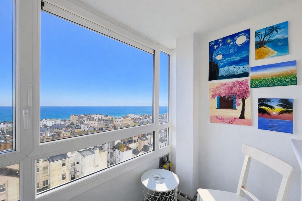 Property photo 1 of 13 Image