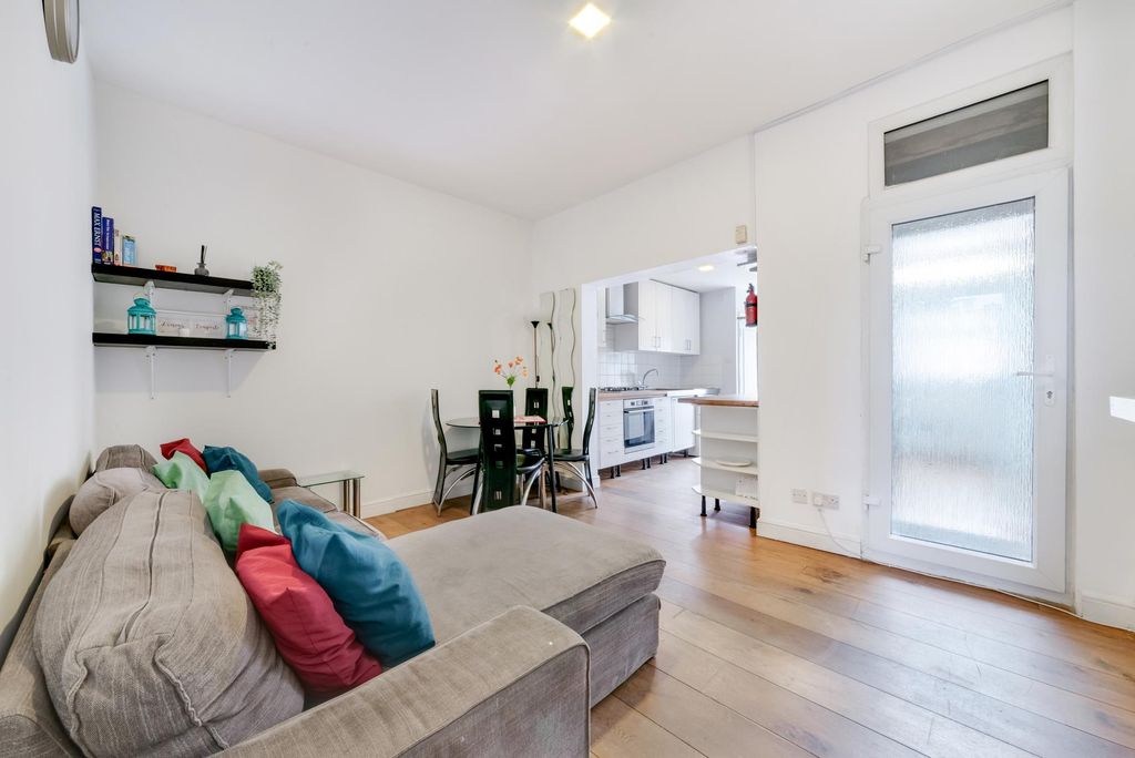 Property photo 2 of 15
