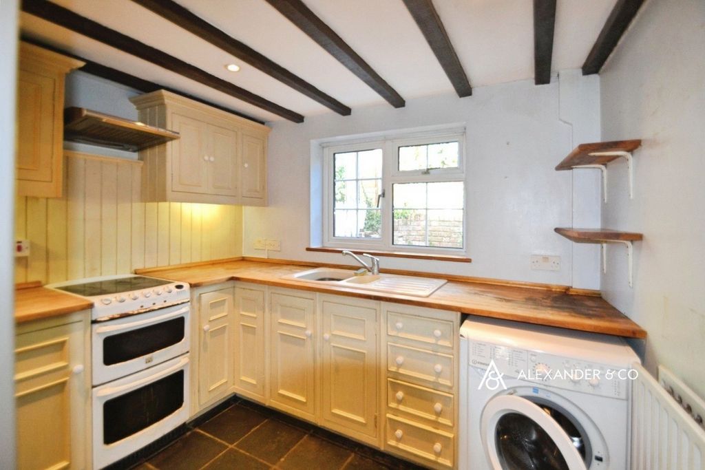 Property photo 3 of 19 Pbox-Img.Jpg