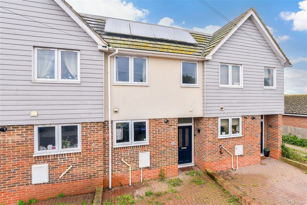 Property photo 1 of 17 External (Web)